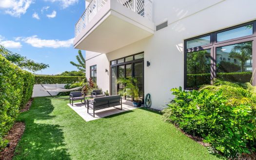 OLEA 414 – PRIVATE GARDEN 2-BED RESIDENCE