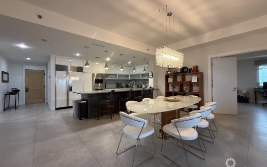 RITZ – CARLTON PRIVATE RESIDENCE #501