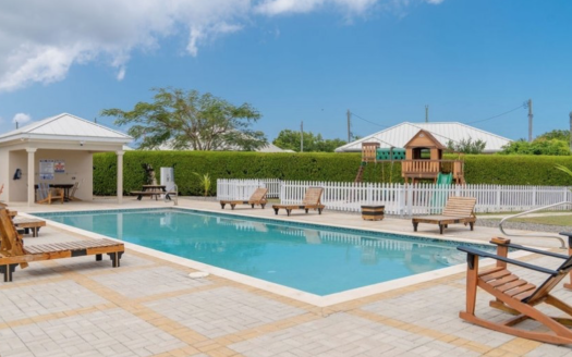 COCONUT VILLAGE HOME