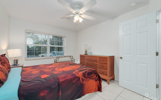 SMITH ROAD VILLAS #77: HIGH-DEMAND INVESTMENT PROPERTY IN GEORGE TOWN