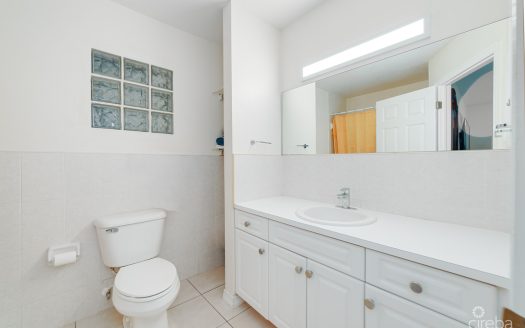 SMITH ROAD VILLAS #77: HIGH-DEMAND INVESTMENT PROPERTY IN GEORGE TOWN