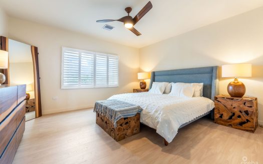 SUPERB VALUE AND VIEWS ON SPOTTS BEACH – 15 CORAL BAY VILLAGE