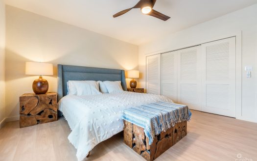 SUPERB VALUE AND VIEWS ON SPOTTS BEACH – 15 CORAL BAY VILLAGE