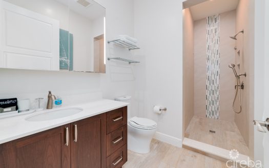 BOGGY SANDS CLUB WITH TWO STORAGE UNITS