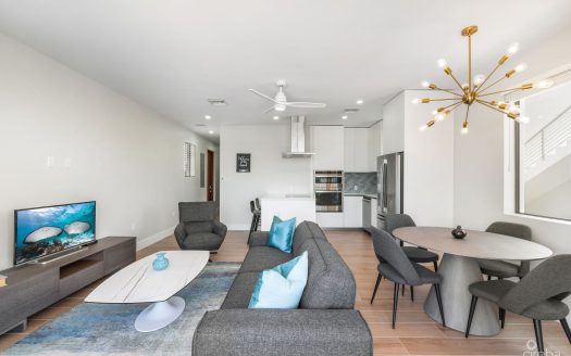 SILVER REEF RESIDENCES UNIT 4