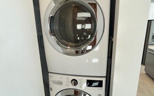 LIGHTHOUSE POINT RESIDENCES – UNIT 201