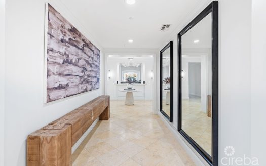 THE RITZ CARLTON RESIDENCE #605