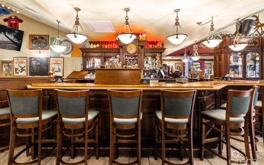 FIDEL MURPHY’S IRISH PUB