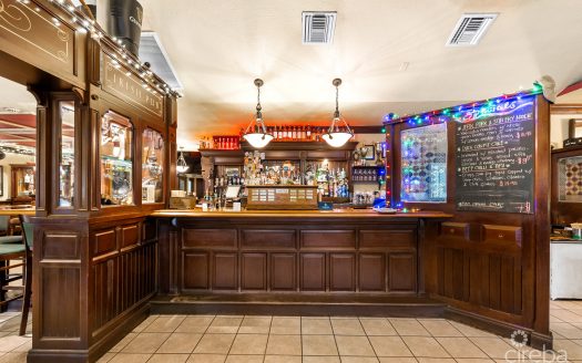 FIDEL MURPHY’S IRISH PUB