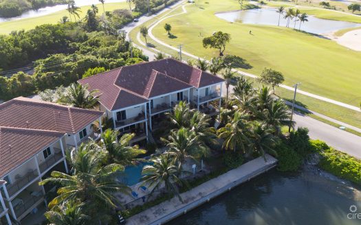 TURNBERRY VILLAS, CRYSTAL HARBOUR