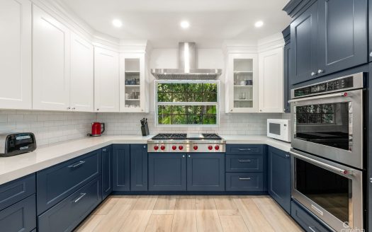 NELSON QUAY 56, WATERFRONT HOME