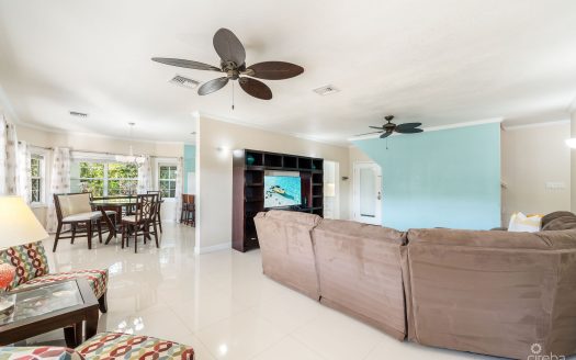 LONGFELLOW CIRCLE 18, BREAKERS FAMILY HOME