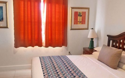 CASTAWAY COVES #115 UPDATED FIRST FLOOR RETREAT