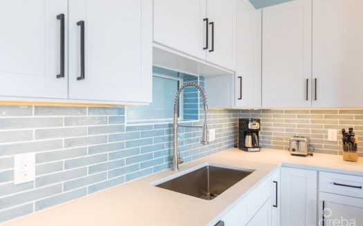 SEAHAVEN ORCHID VILLA WITH CARRIAGE HOUSE