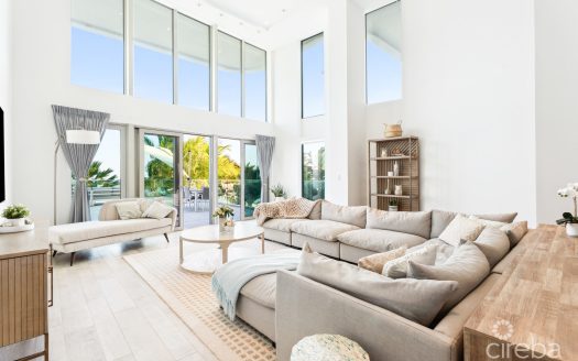 TIDES 4-BED BEACHFRONT CONDO WITH OVERSIZED TERRACE