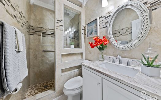 SINGLE FAMILY GEM IN NORTH SOUND ESTATES