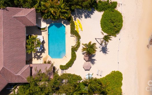 COCONUT WALK – SEVEN MILE BEACH ESTATE