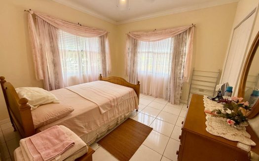 3 BEDROOM – BLUFF HOME – CAYMAN BRAC