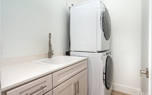 LAVANIA COURT – GATED – LARGE 2 BED 2 BATH TOWNHOMES