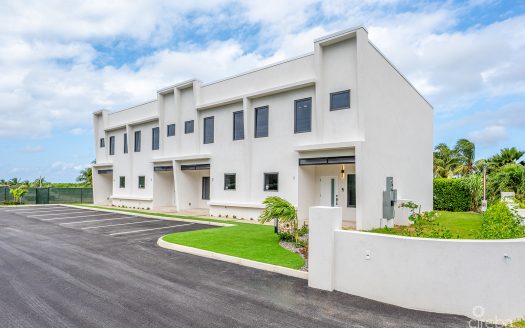 LAVANIA COURT – GATED – LARGE 2 BED 2 BATH TOWNHOMES