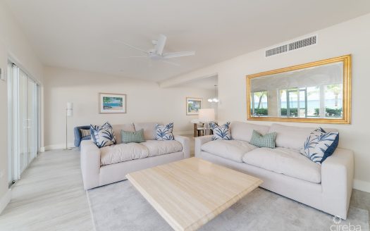SEVEN MILE BEACHFRONT CONDO, CAYMAN CLUB