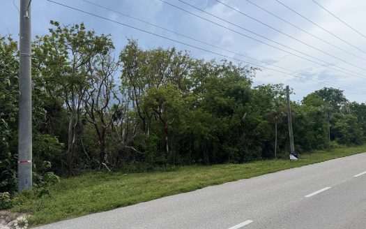 RUM POINT DRIVE LARGE LOT 31