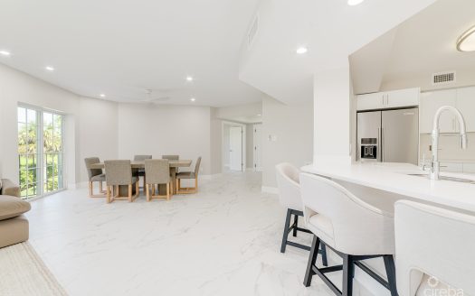 BRITANNIA LIONS COURT #324 – ELEGANT 3-BEDROOM CORNER UNIT | 2,100 SQFT | GOLF COURSE VIEWS