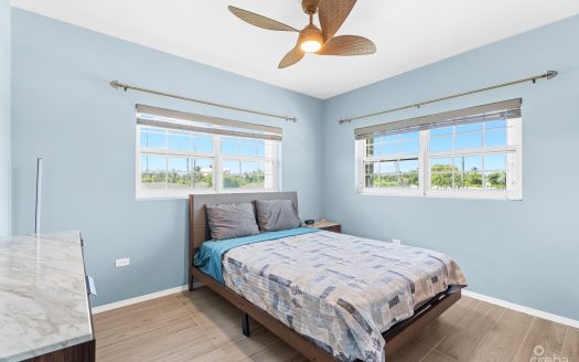 UPDATED 2-BEDROOM CONDO IN SILVER OAKS, GEORGE TOWN!