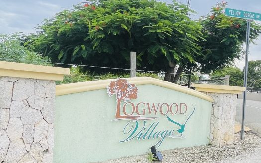 LAND  .28 ACRES – NORTHWARD