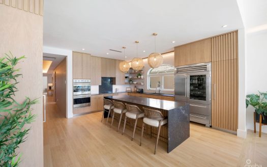 4 BED PENTHOUSE SEVEN MILE BEACH MANDALAY