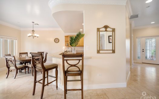 YACHT CLUB VILLAS W DOCK