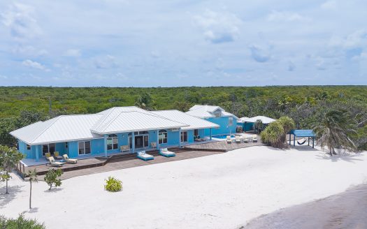 LITTLE CAYMAN BEACHFRONT HOME WITH POOL