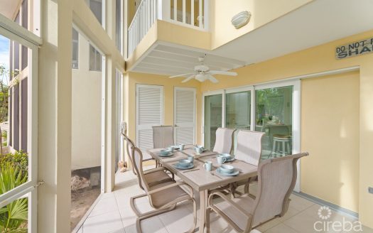 ISLAND HOUSE 15, RUM POINT BEACHFRONT TOWNHOME