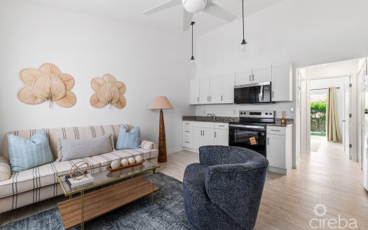 SANDSCAPE RESIDENCES #4