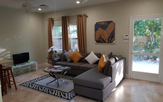 THE THATCH AT FRANK SOUND