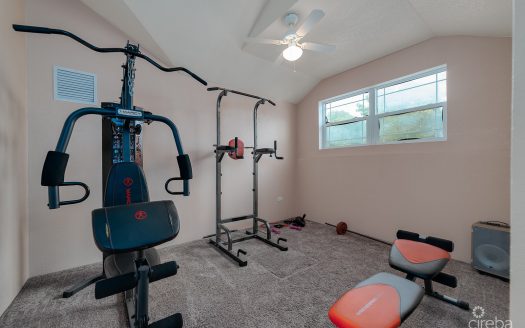 4-BEDROOM FAMILY GEM IN SAVANNAH MEADOWS W/RENTAL UNIT