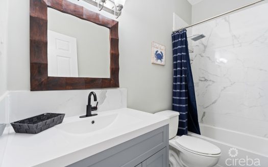 SPACIOUS 3 BEDROOM APARTMENT IN SOUTH SOUND!