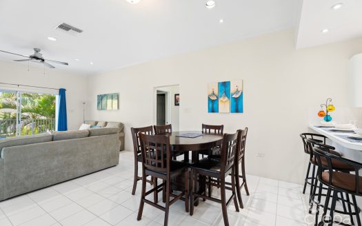 SPACIOUS 3 BEDROOM APARTMENT IN SOUTH SOUND!