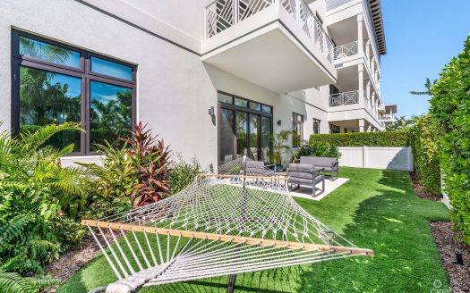 OLEA 414 – PRIVATE GARDEN 2-BED RESIDENCE