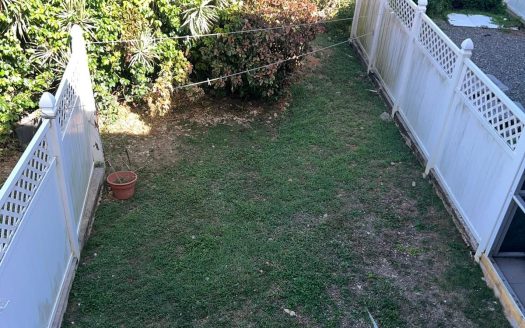 LOWER VALLEY LUXURY TOWNHOUSE