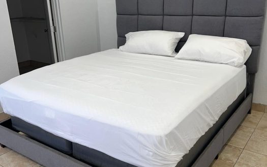 LOWER VALLEY LUXURY TOWNHOUSE