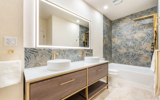 SUPERB VALUE AND VIEWS ON SPOTTS BEACH – 15 CORAL BAY VILLAGE