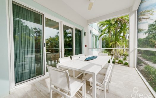 BOGGY SANDS CLUB WITH TWO STORAGE UNITS