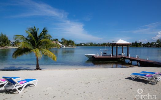 COMPOUND KAI ESTATE – TWO LUXURY HOMES