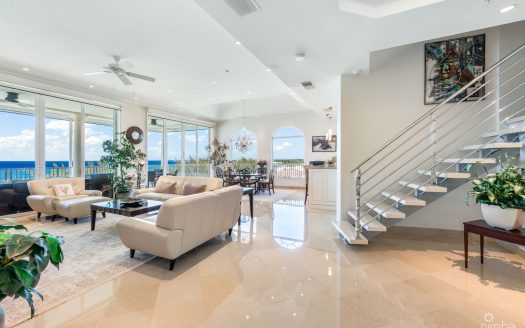 RENAISSANCE PENTHOUSE SEVEN MILE BEACH