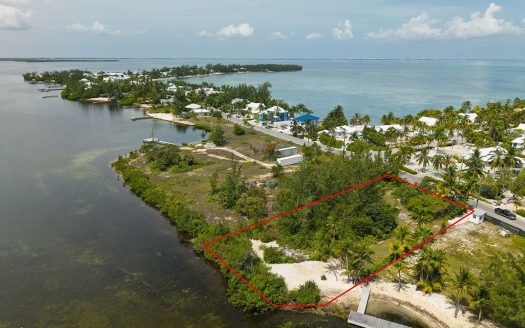 WATER CAY – EXCLUSIVE 0.56-ACRE WATERFRONT ESTATE PARCEL