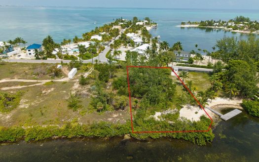 WATER CAY – EXCLUSIVE 0.56-ACRE WATERFRONT ESTATE PARCEL