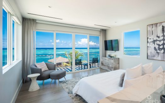 BLACK URCHIN: PRIVATE BEACHFRONT ESTATE