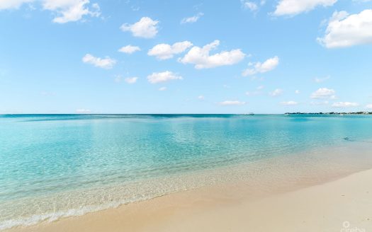 RENAISSANCE PENTHOUSE SEVEN MILE BEACH