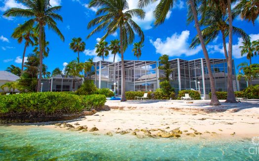 POOLS OF THE KAI – BEACHFRONT OASIS IN RUM POINT